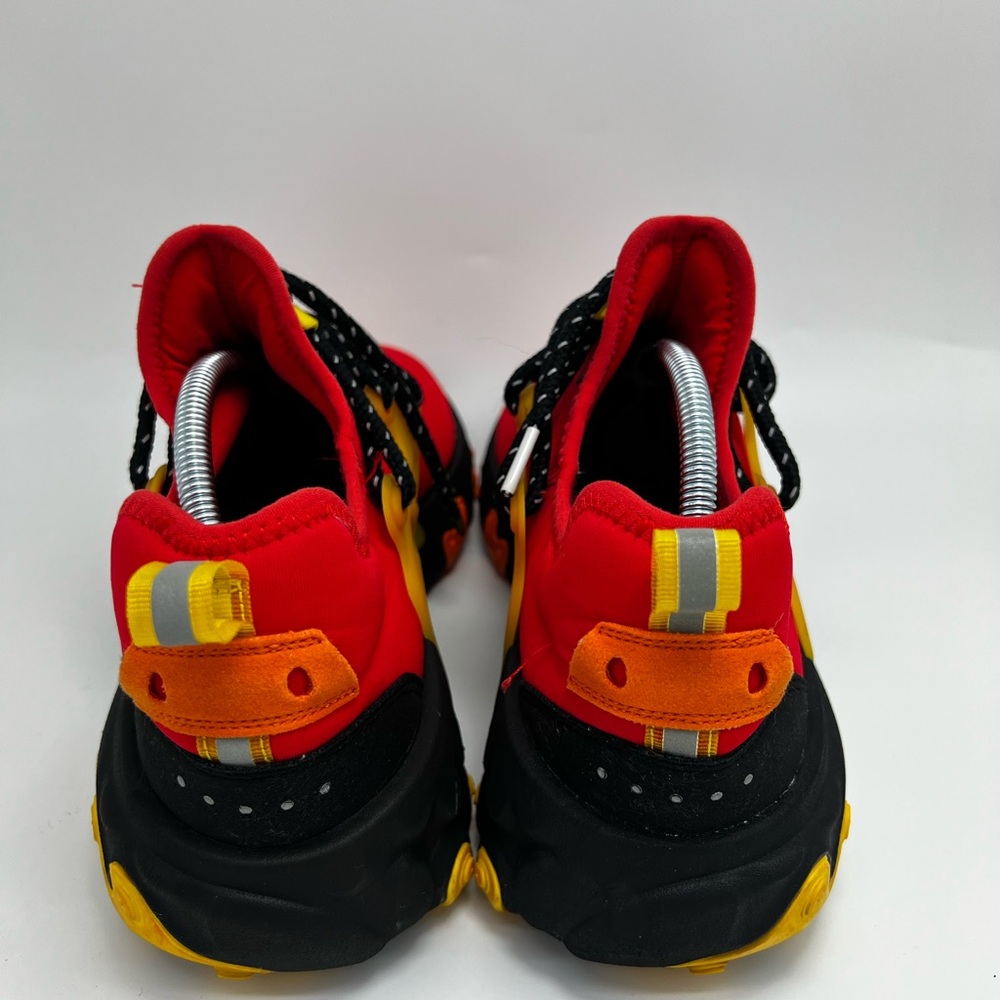 Nike React Presto 'Chile Red' - Picture 5 of 7